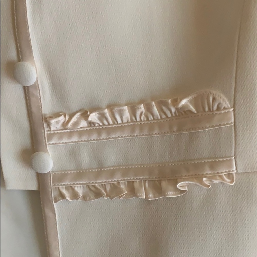 Doncaster Jacket Ivory - Picture 2 of 5